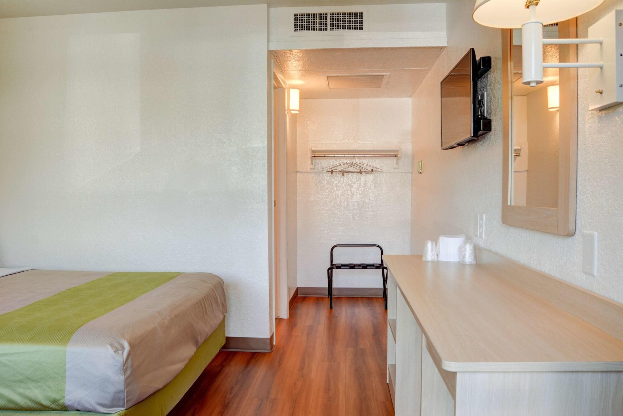 Motel 6-Springfield, Or - Eugene North Dış mekan fotoğraf