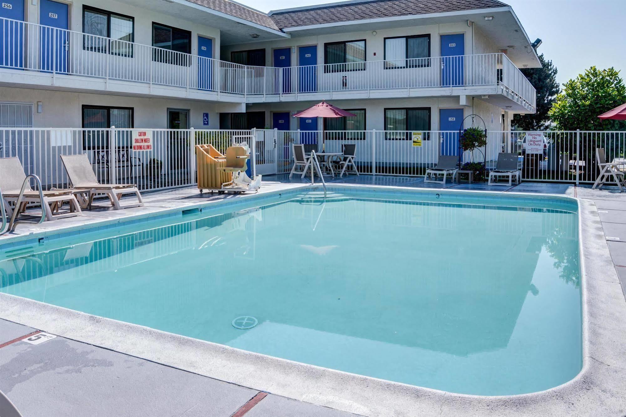 Motel 6-Springfield, Or - Eugene North Dış mekan fotoğraf